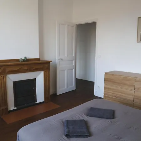 Apartment Urbain Clim Et Terrasse *